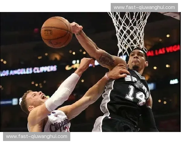 刀光剑影，血脉偾张：2014勇士与快船的史诗级对决，一场未完待续的恩怨情仇